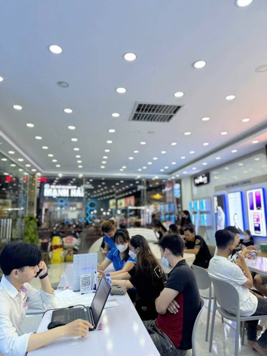 Cửa hàng điện thoại iphone Bình Dương