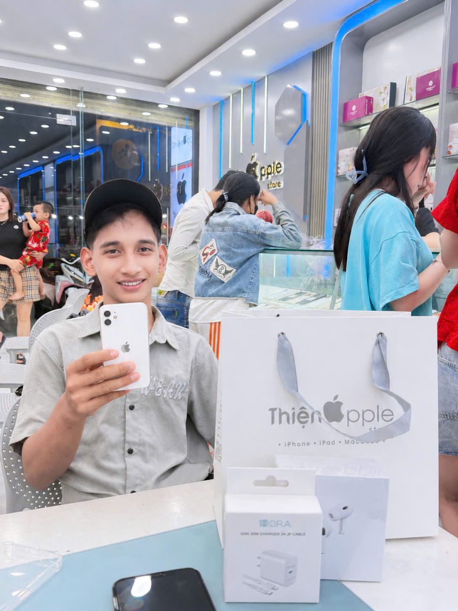 Top cửa hàng điện thoại trả góp Bình Dương