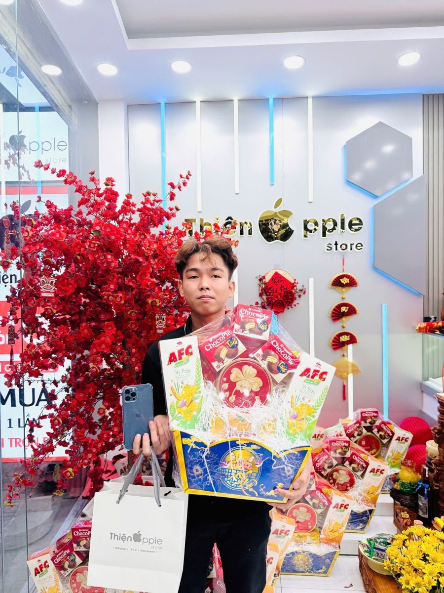 Trả góp điện thoại qua Home Credit Bình Dương
