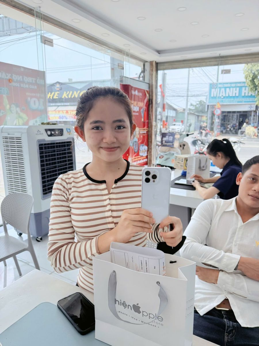 Mua iPhone ở đâu uy tín Bình Dương 