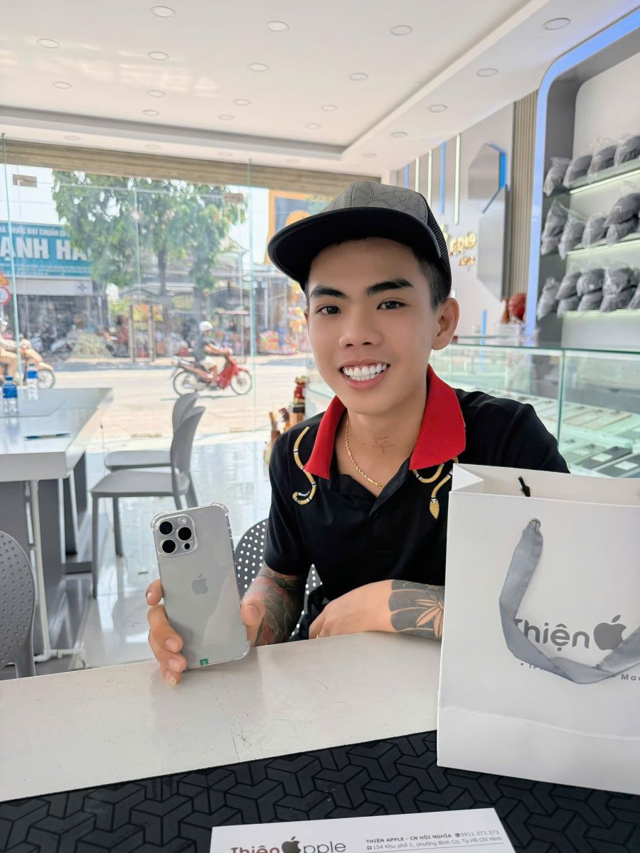 Trả góp điện thoại qua FE Credit Bình Dương