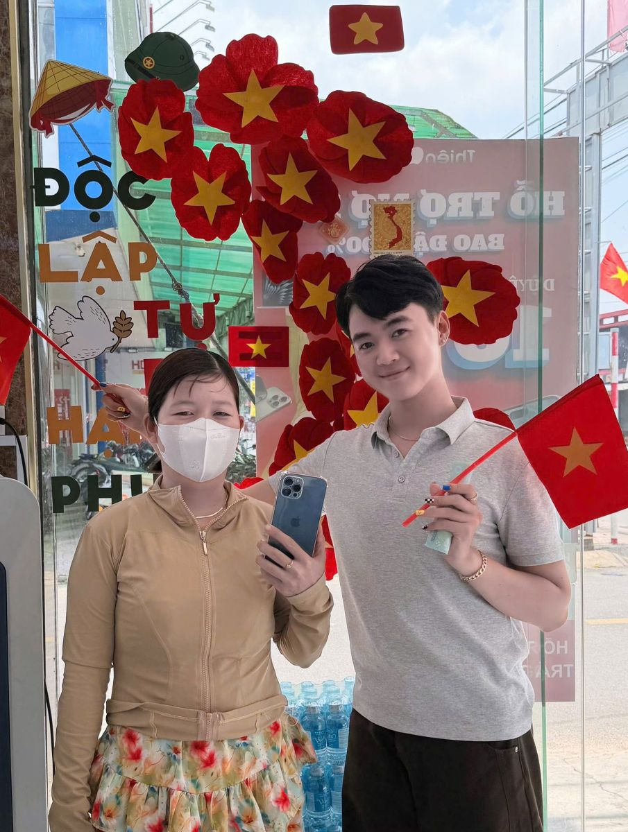 Trả góp điện thoại qua FE Credit Bình Dương